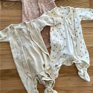 Quincy Mae Cream and Tan Baby Footies Set